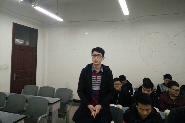 同学们对班级建设提出意见