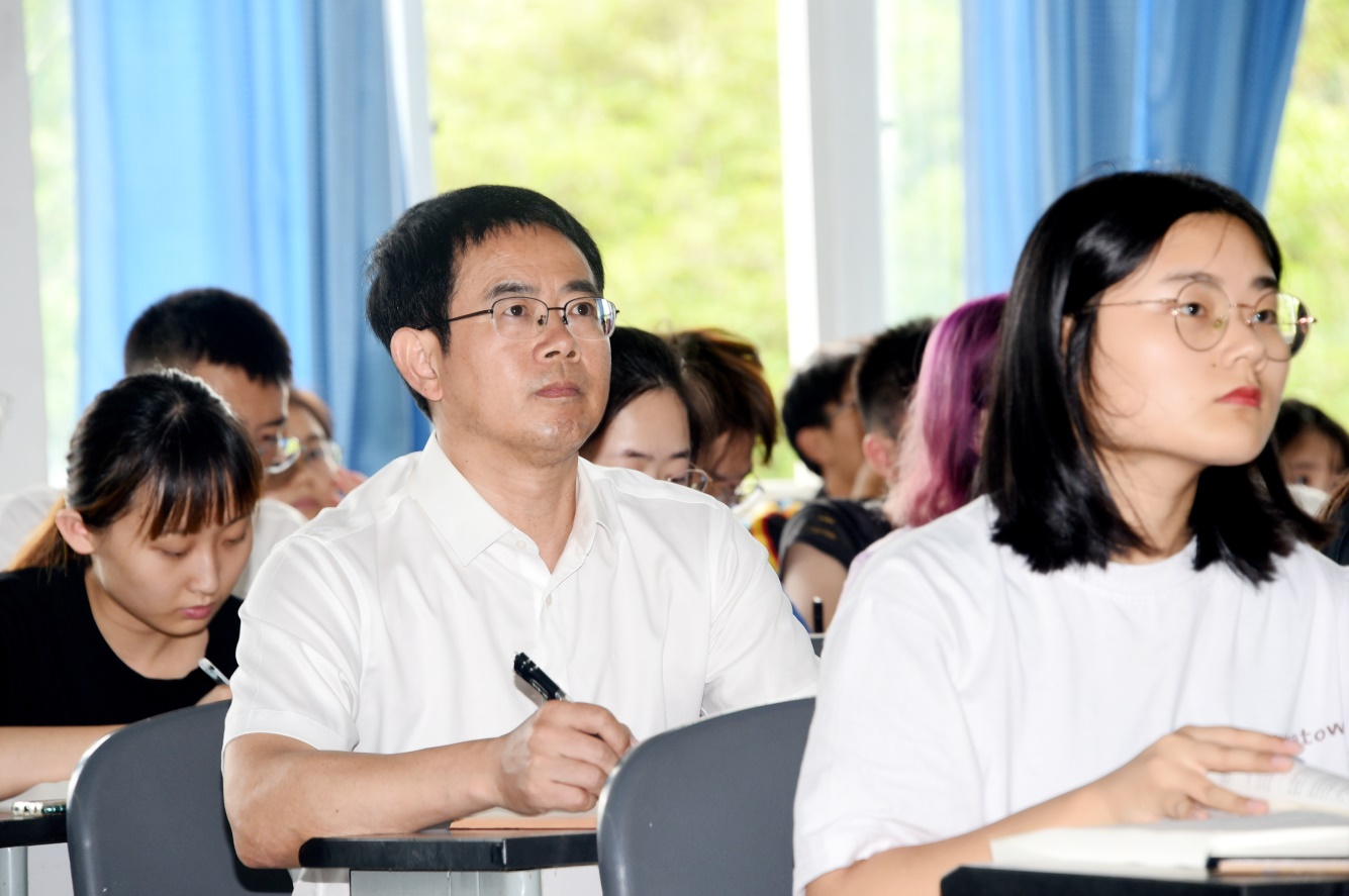 说明: C:\Users\Administrator\Desktop\DSC_3464.JPG