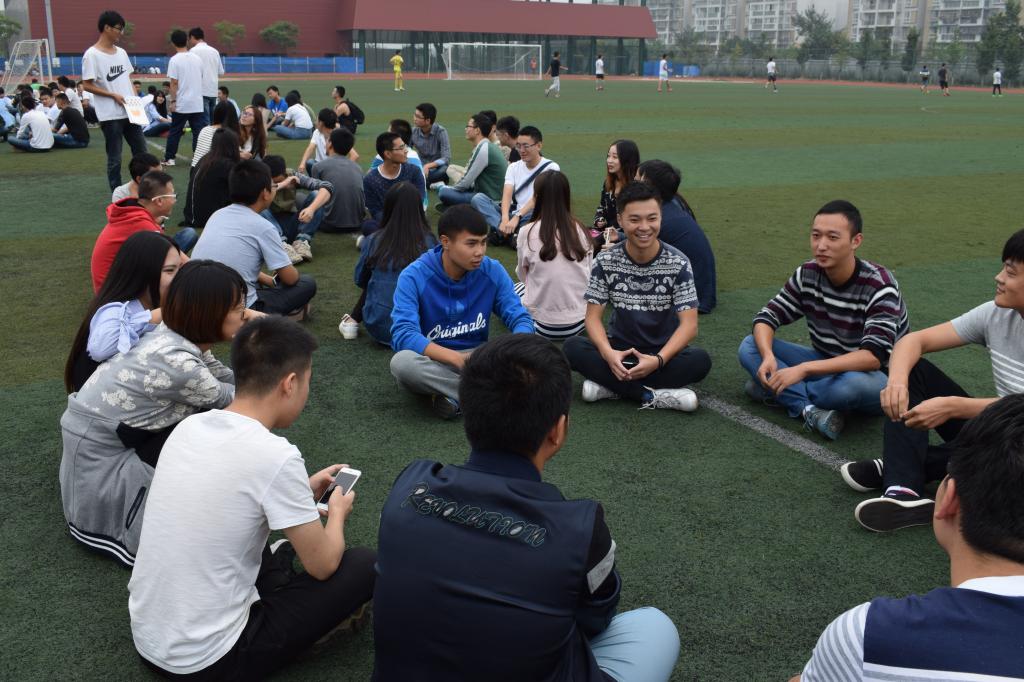 十人一组自我介绍