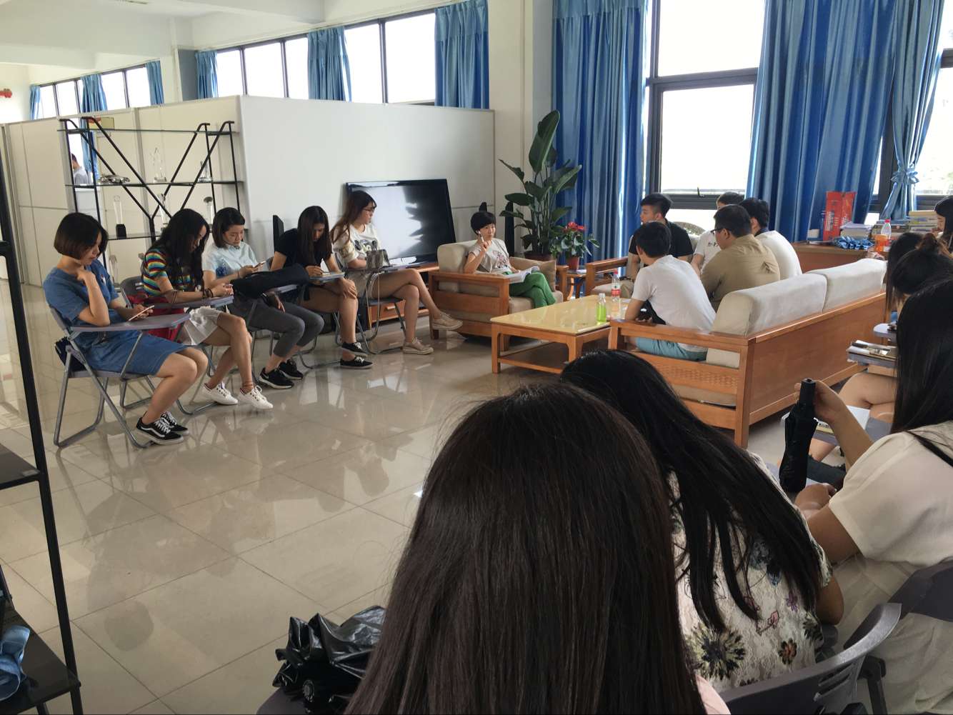 班会场景