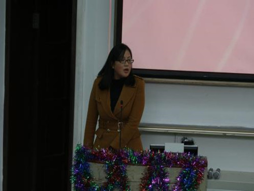 陈丽萍副院长主持本次活动